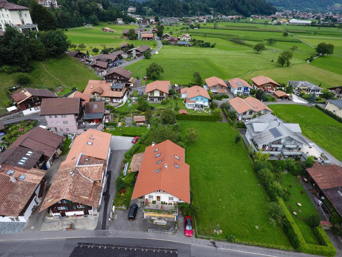 Swiss Holiday House Wilderswil Exterior photo